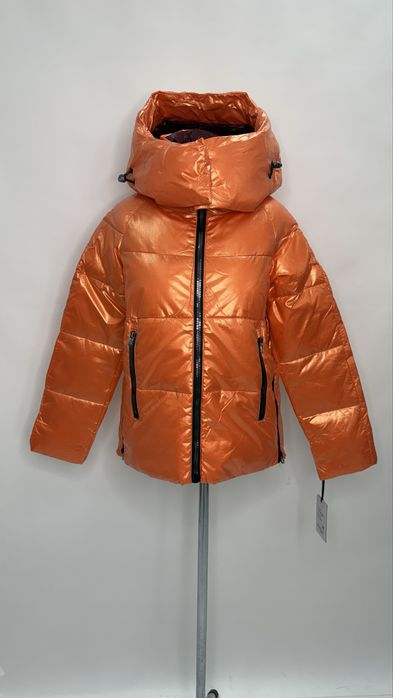 Жіноча куртка CLASNA усі розміри