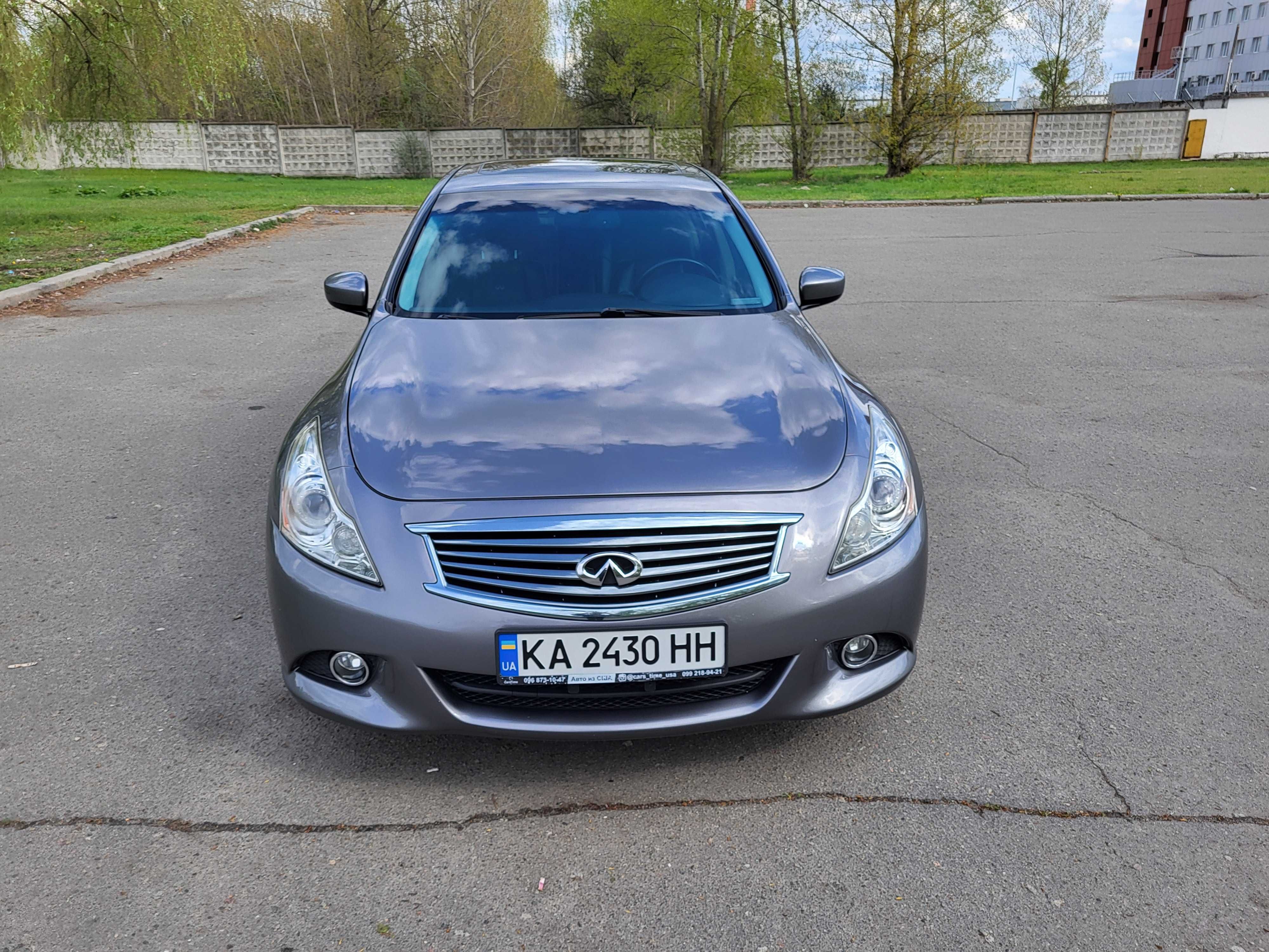 Infiniti G25x 2012 року