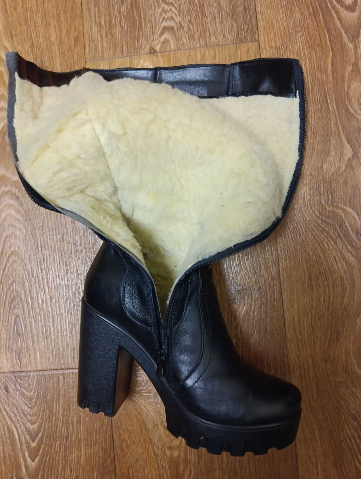 Зимние кожаные сапоги