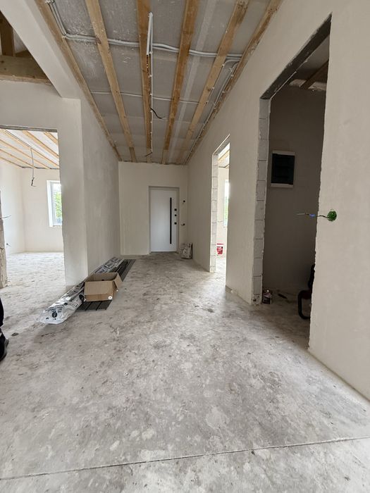 Продаж будинку з газовим опаленням ( 7,5 соток землі)