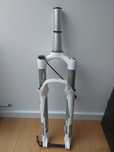 Rock Shox SID 15x100, 29 cali, 100 mm, solo air, RL motion control