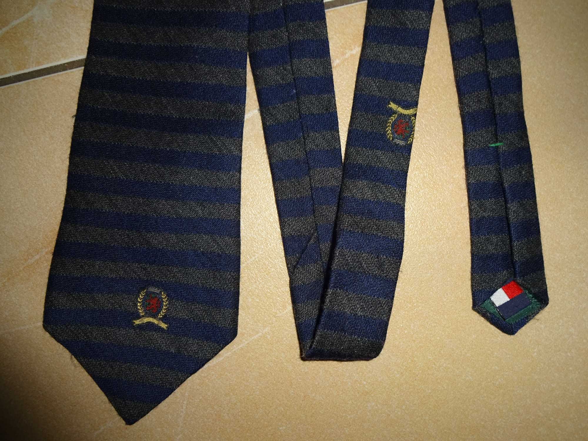 Tommy Hilfiger 65% Wool 35% Silk wełniany granatowy krawat