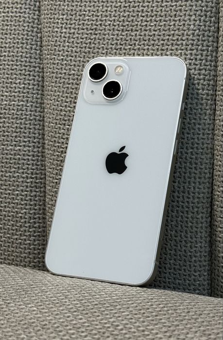 Продам iPhone 13 starlight 128gb без блокувань