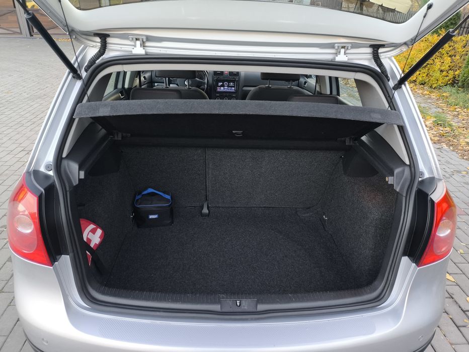 GOLF V  1.4 MPI комплектація GOAL 2006г.