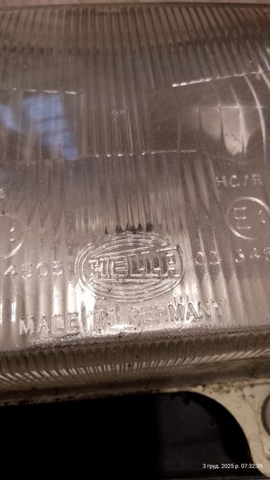 Фара ліва Фольксваген Джета 2 Гольф оригінал HELLA