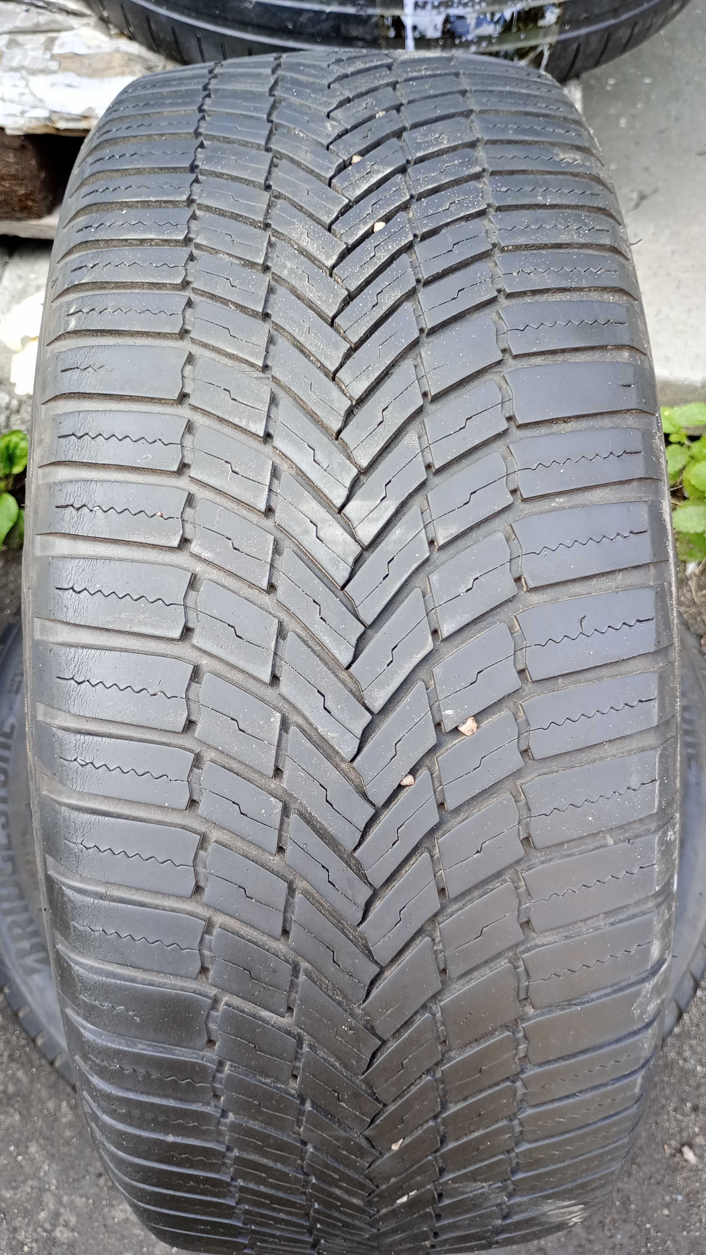 Резина Bridgestone Weather Control 205/50/R17 Лето Пара