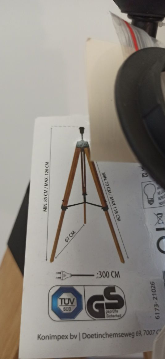 Lampa stojąca trójnóg stelaż drewniana loftowa