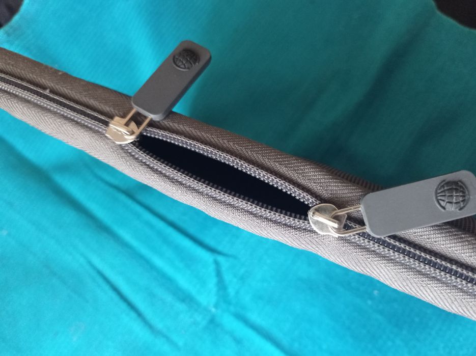 Чохол для планшета, ноутбука