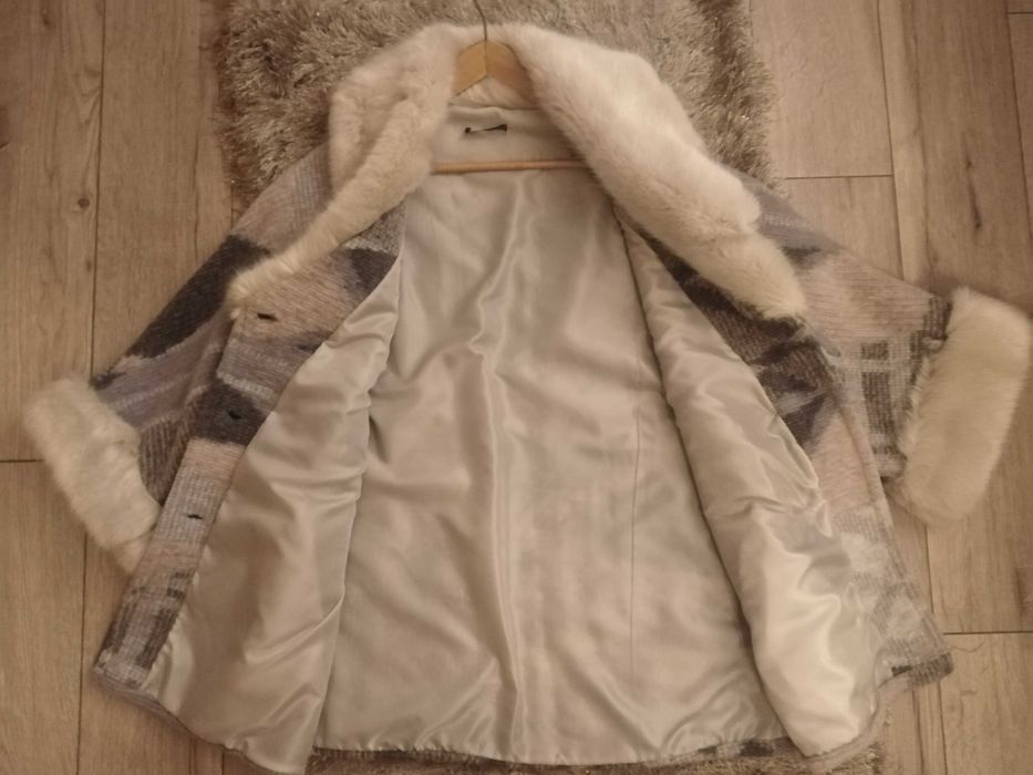 Elegancki płaszczyk