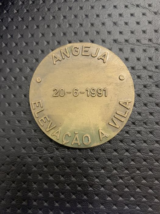Medalha Angeja + Jornal ECOS de Cacia 1991