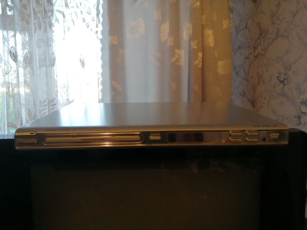 Продам DVD Player Philips DVP 3010