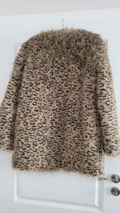 Sztuczne futro futerko rozm M w cętki płaszcz Buffalo