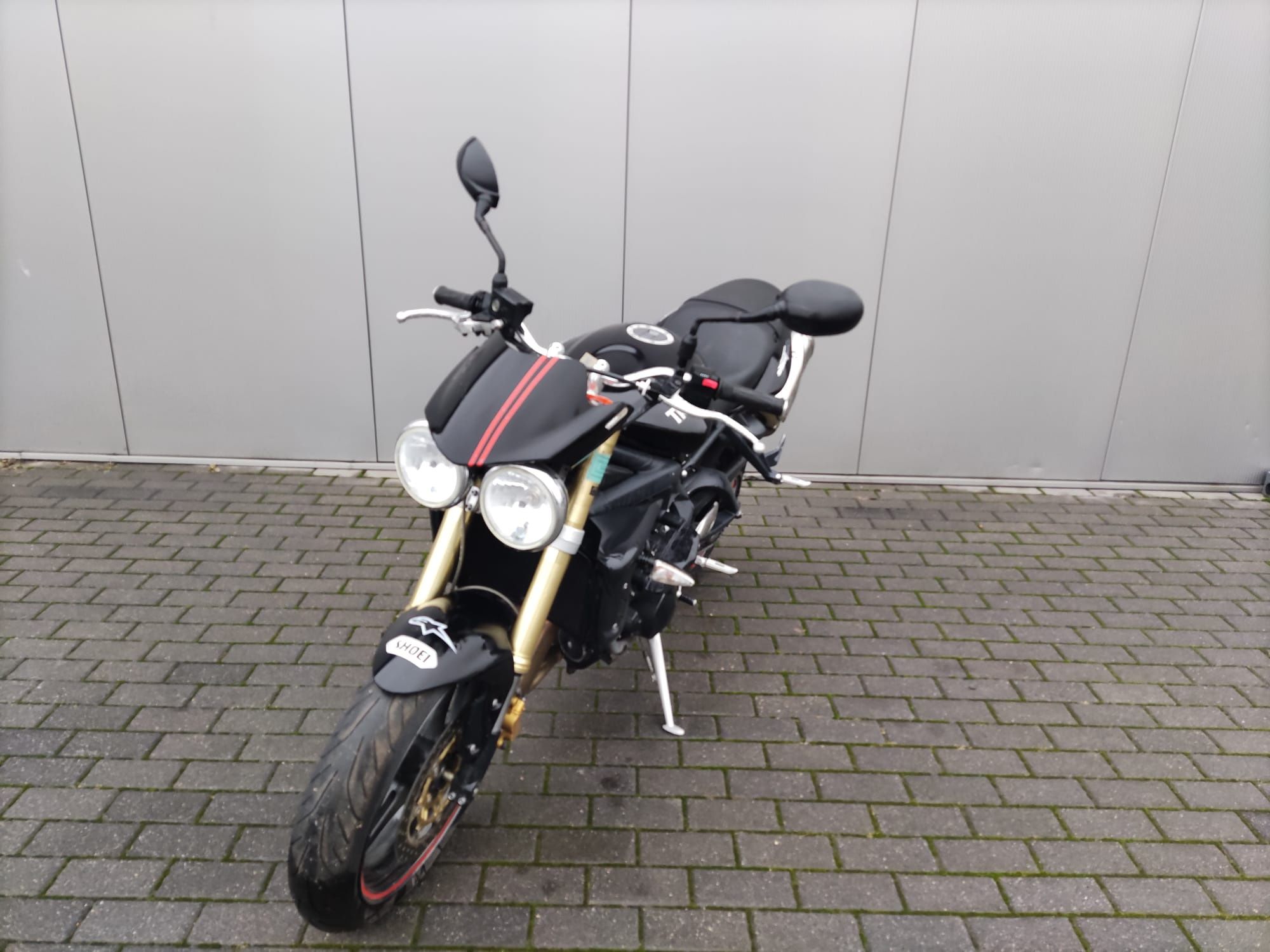 Triumph street triple  675