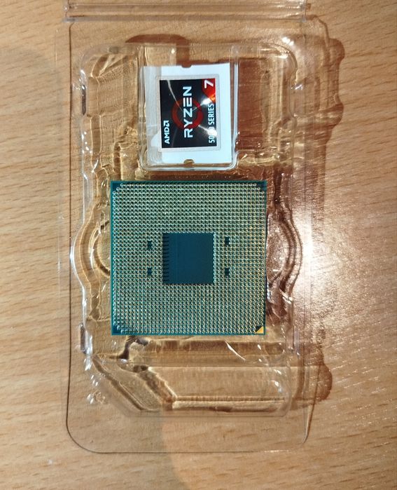 AMD Ryzen 5700X3D