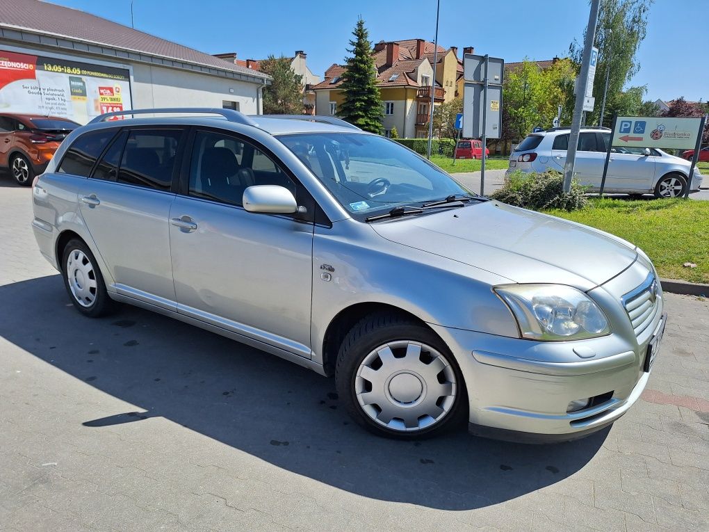 Toyota Avensis Kombi