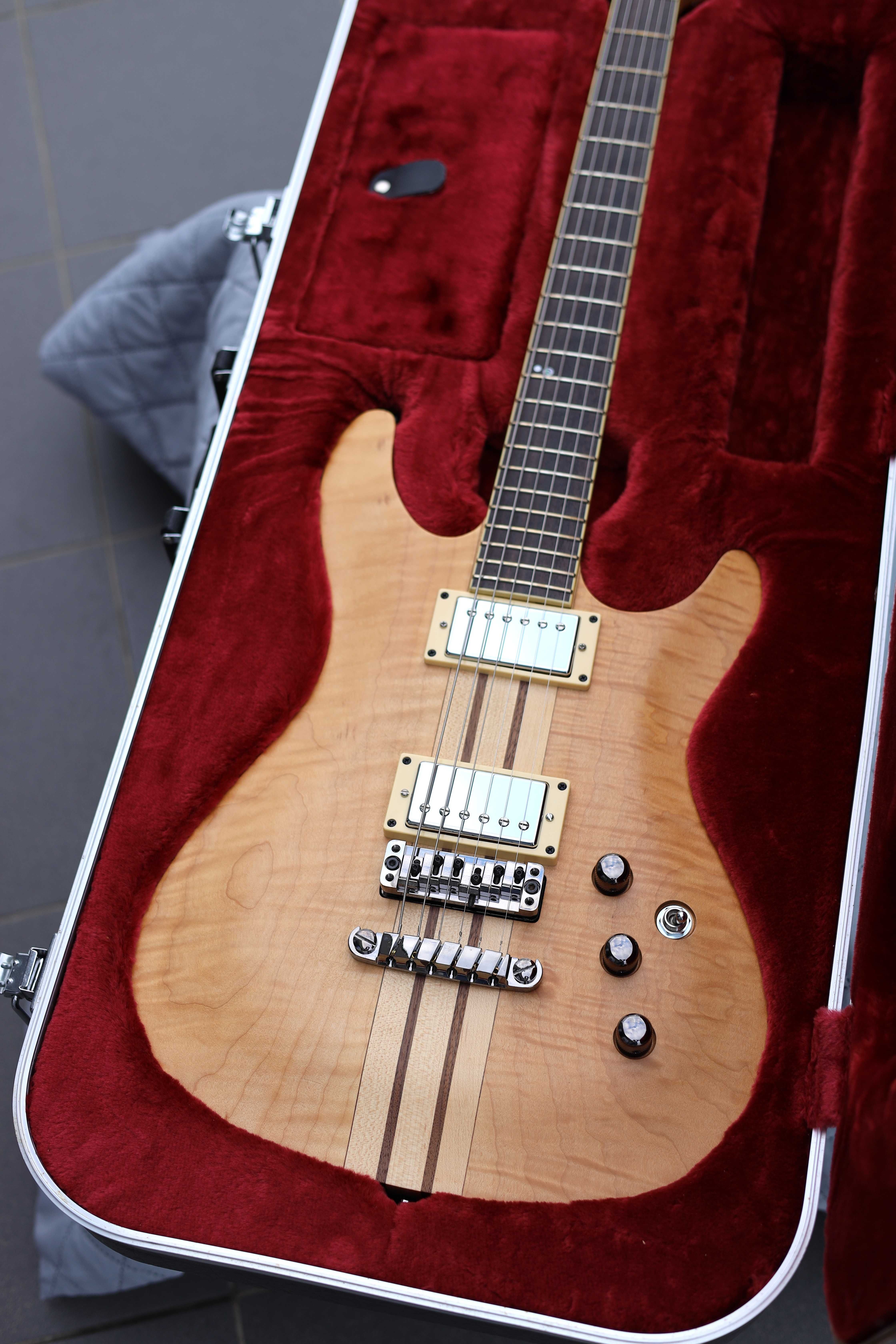 Ibanez Prestige SZ4020FM Natural Flat + Ibanez Case