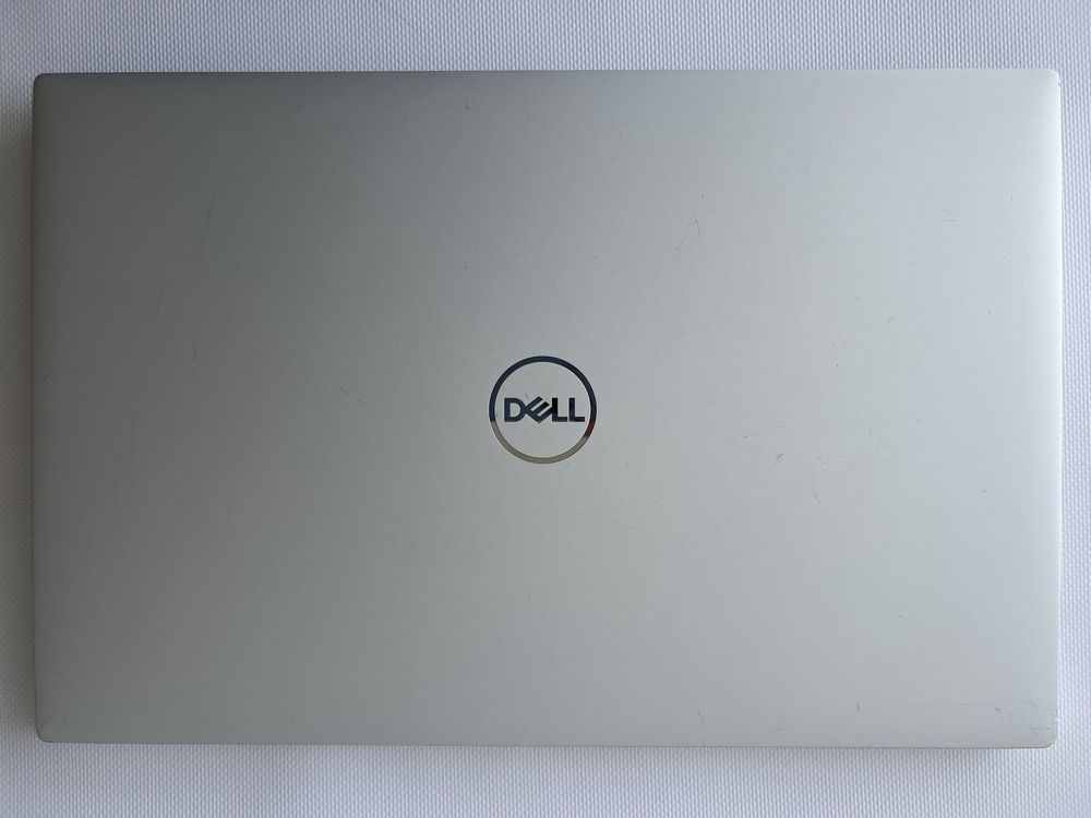 Dell XPS 9500 4k i7-10750H/ram16/ssd512 GTX1650Ti