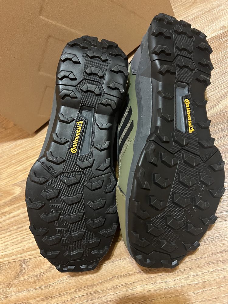 Кросівки трекінгові Adidas Terrex AX4 Hiking Shoes US 11,5