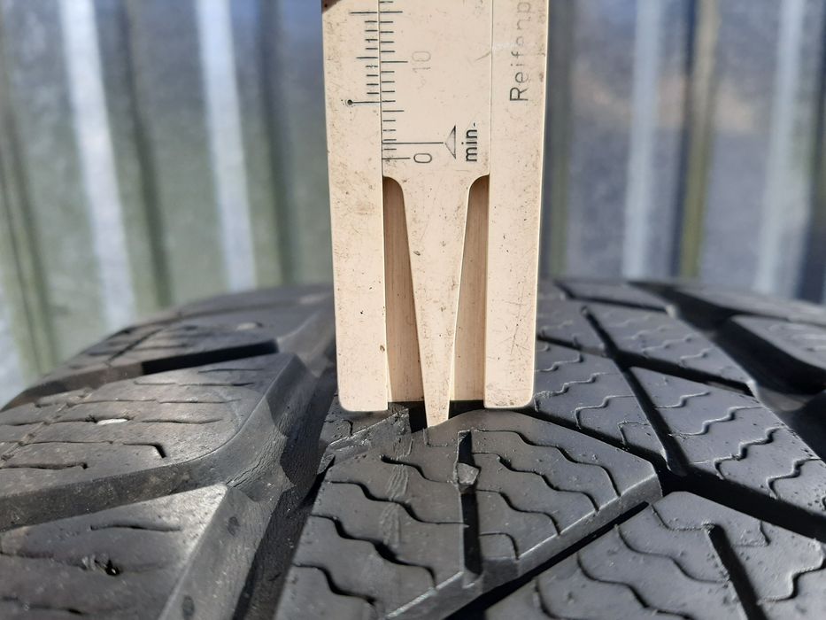 2x Opony zimowe 205/60R16 Pirelli Winter SottoZero 3 / 6mm