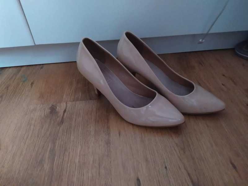 buty na obcasie rozmiar 40