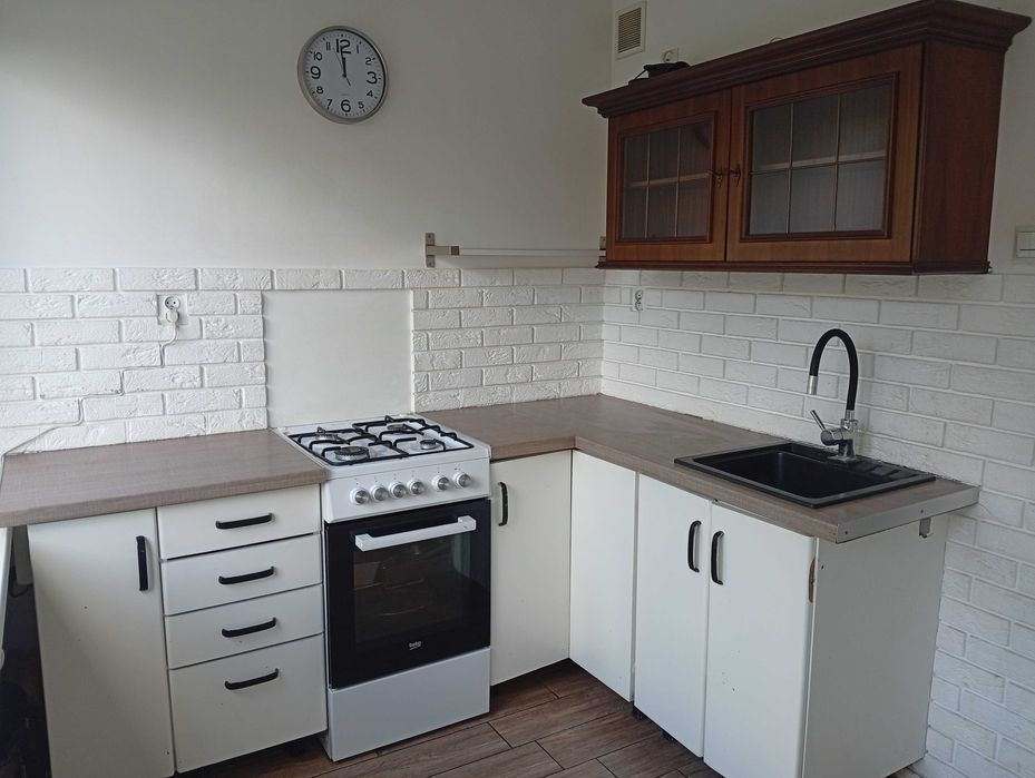 SPRZEDAM MIESZKANIE 3 pokoje , II piętro,48m2, ul. Jana Pawła II