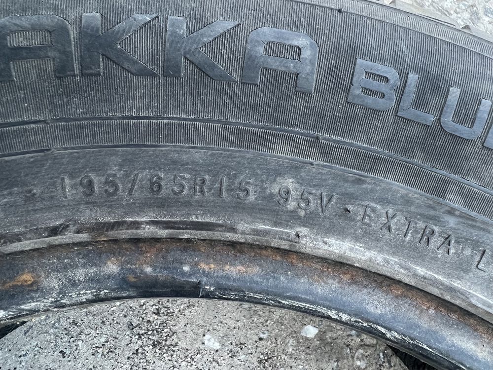 Продам одно летнее колесо Nokian Hakka Blue 195/65 R15 95V