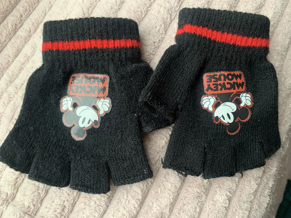Nowe rękawiczki bez palców mitenki z Myszką Miki