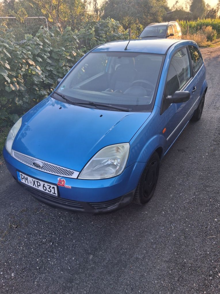 Ford Fiesta MK6 1.3 Benzyna Klima 2004 Special edition Nowe Opony x4