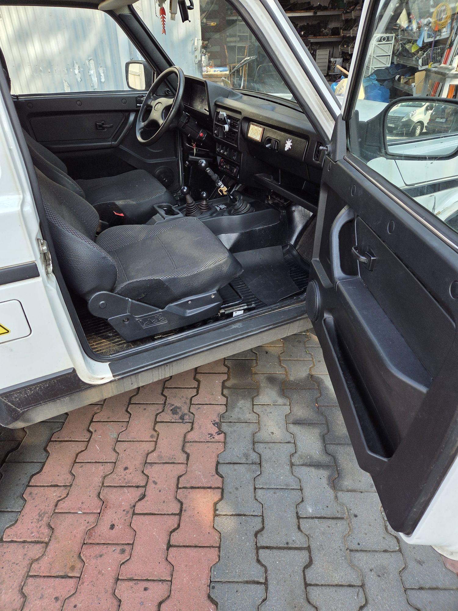 Lada niva taiga 4x4 18r