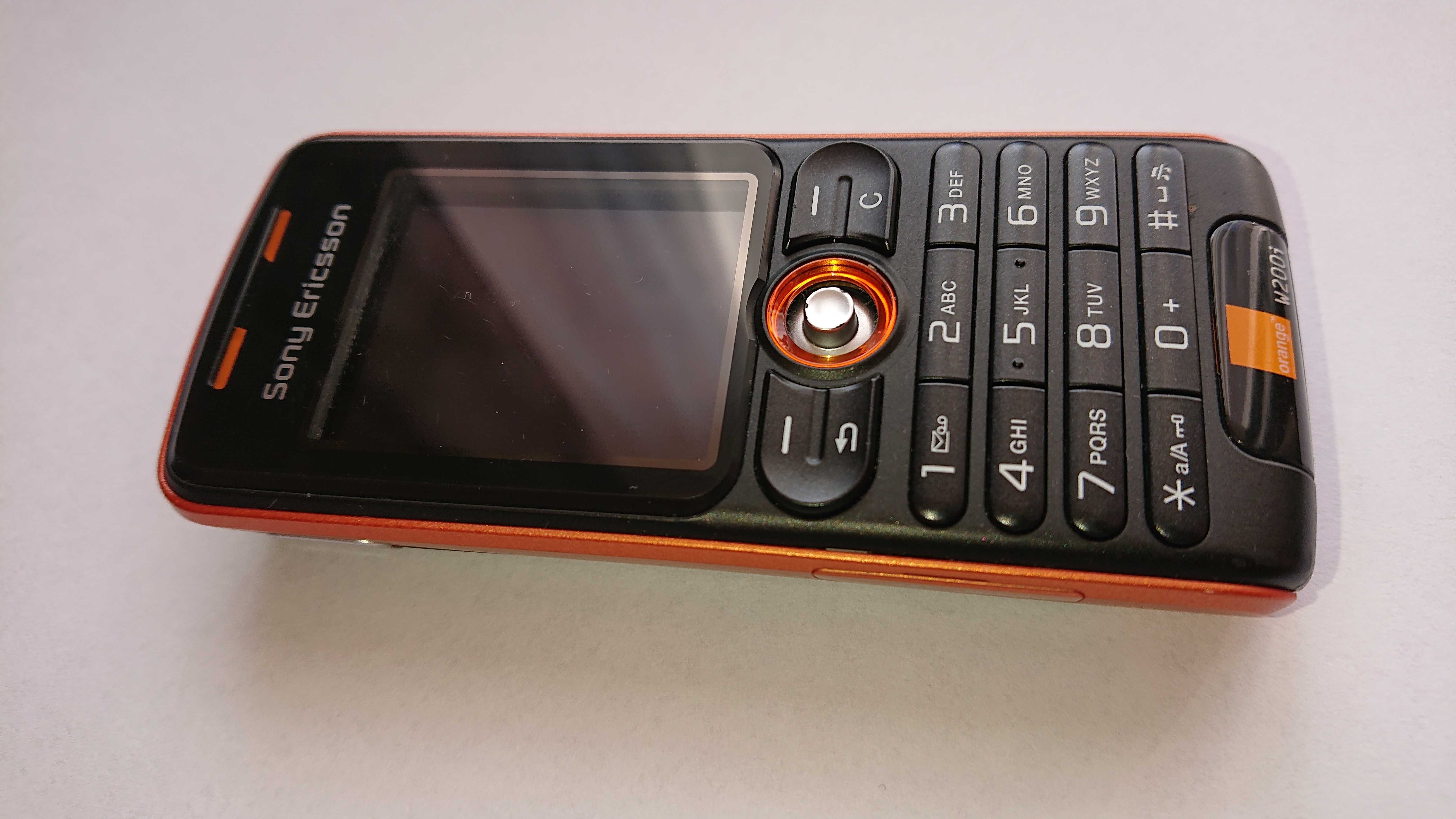 Sony Ericsson W200i idealny dla kolekcjonera w800i K750i K800i W880i