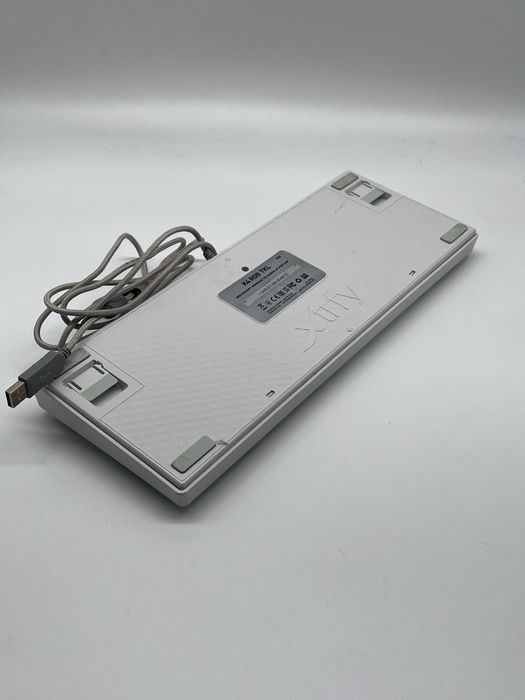 Klawiatura mechaniczna XTRFY K4 RGB TKL