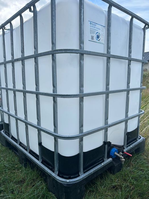 Mauzer 1000l CZYSTY, Zbiornik na deszczówkę, Budowę