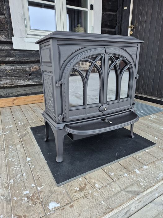 JØTUL F400 ECO Kominek Żeliwny