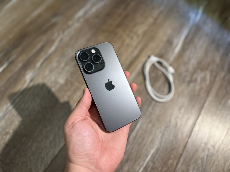 Iphone 15 Pro 128Gb Black Titanium - неверлок