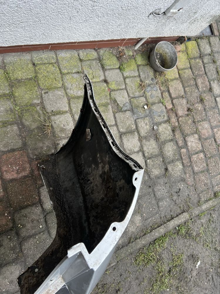 Zderzak tył tylny kia ceed 1 kombi sw  kolor 9s 7-12 rok