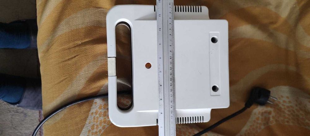 Бутербродниця електро Melissa TSK-214