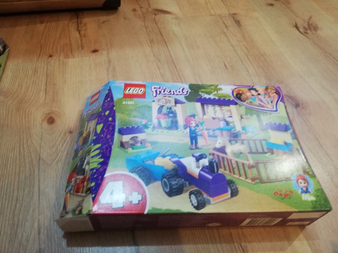 Lego friends Stajnia ze źrebakami Mii