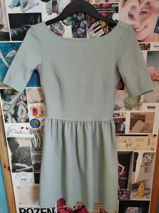 zara woman sukienka mini pistacja mieta v-neck back krotki rekaw XS 34