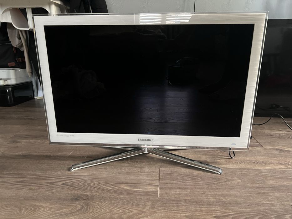 Телевізор Samsung 32
