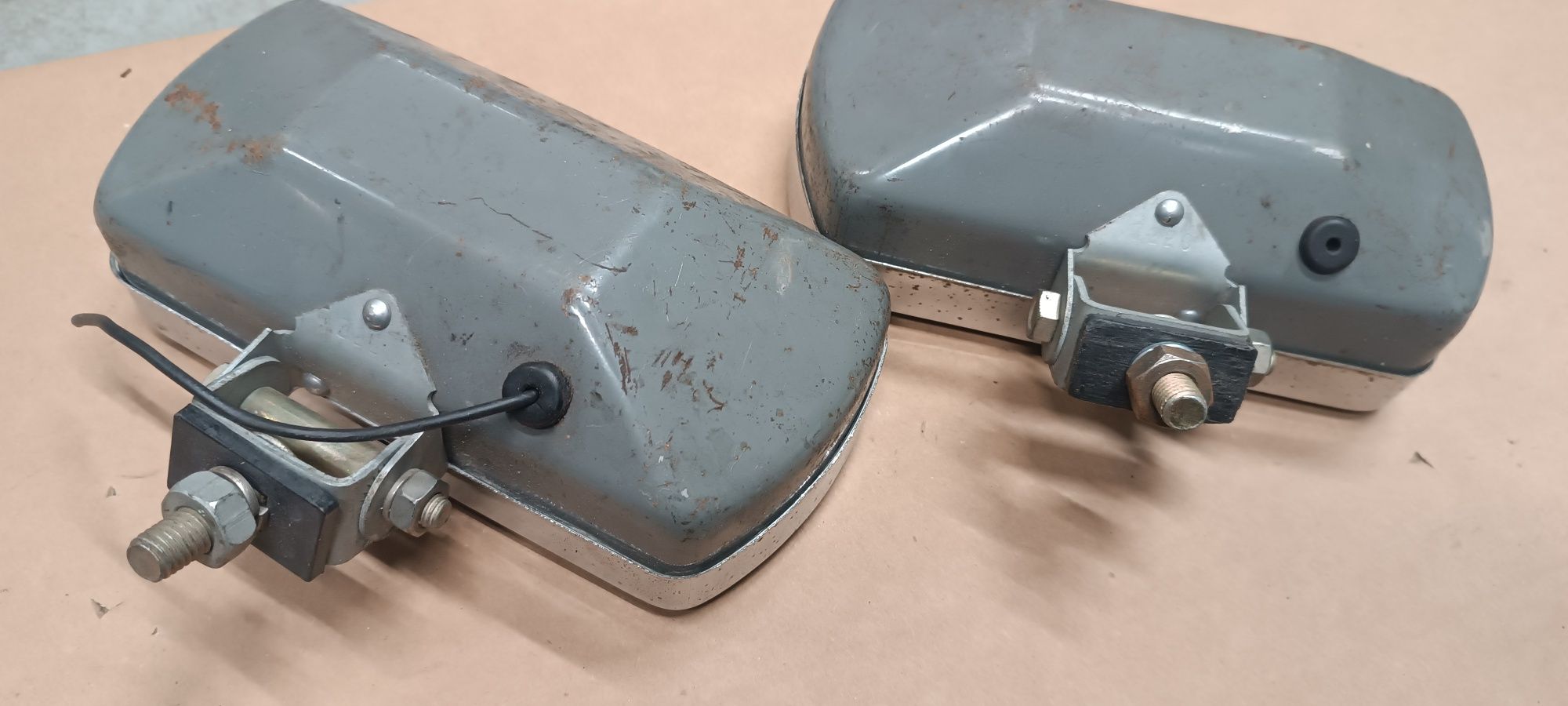 Polonez halogeny metalowe chromowane maskownice nowe oryginalne 2 sztu