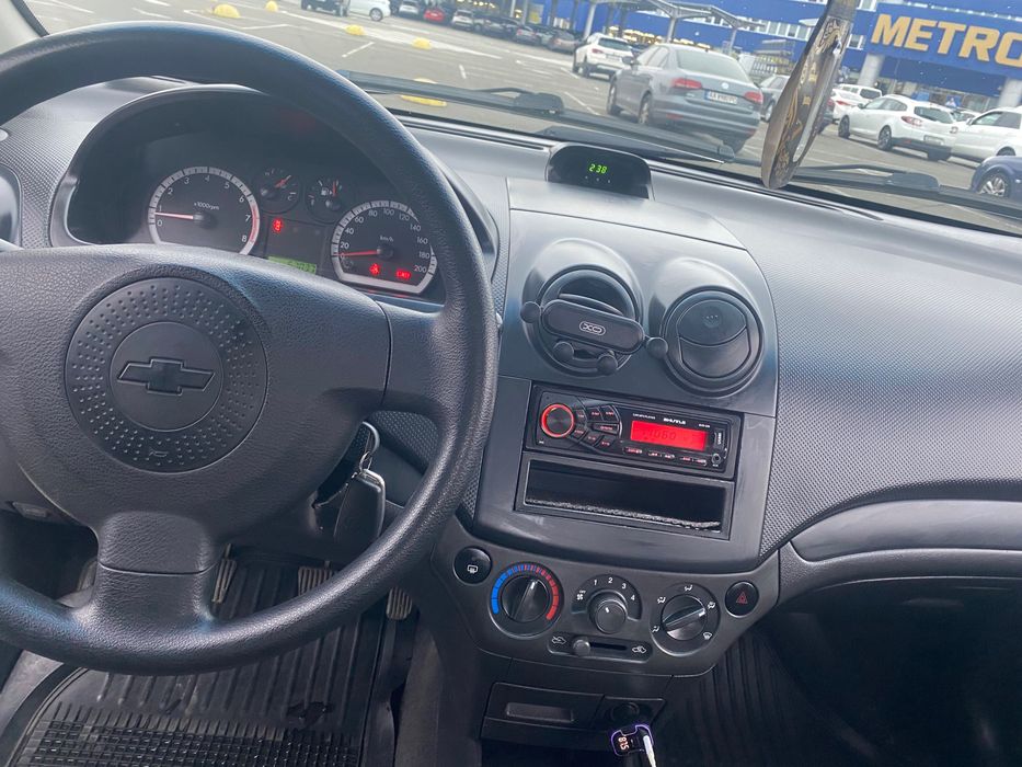 Продам машину Cevrolet aveo