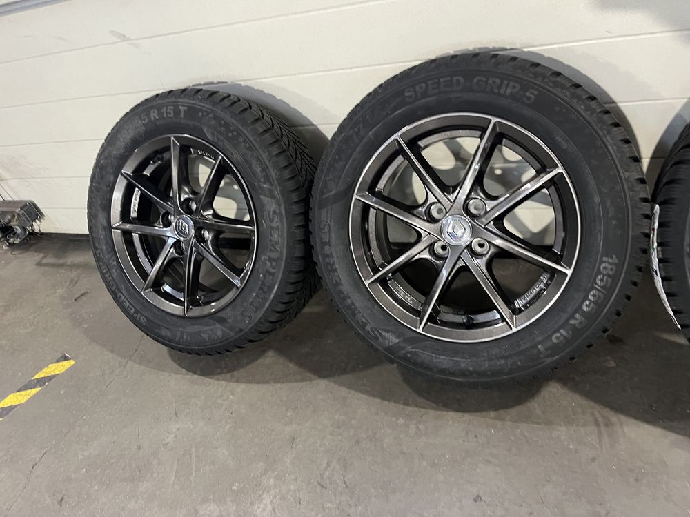 Koła zimowe 15” Renault Clio 4x100 185/65/15 Semperit