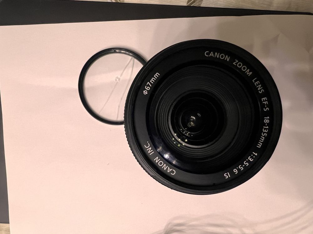 Объектив Canon EFS 18-135 mm