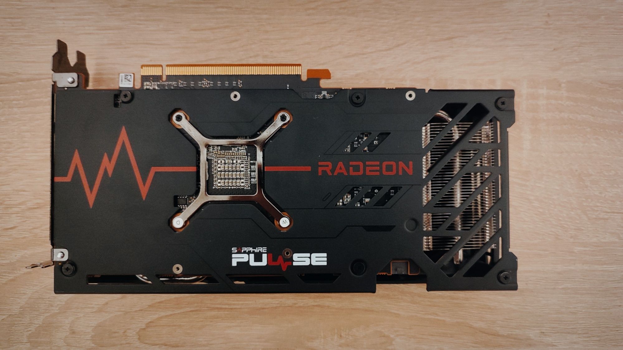 AMD Radeon RX6600XT Sapphire Pulse