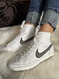 Nike Wmns Blazer Mid rozmiar 39