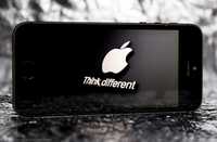 iPhone Apple SE A1723 Silver Black iOS 15.8.2 128 GB