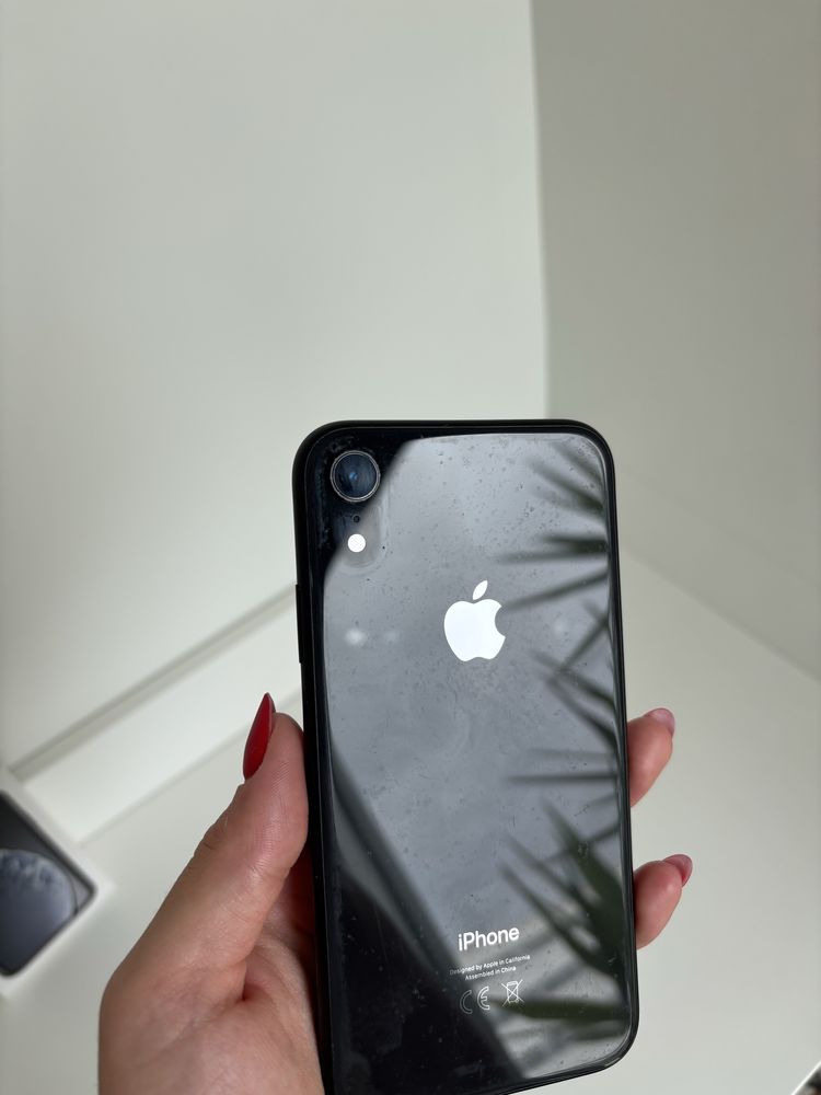 Iphone XR 64gb com caixa