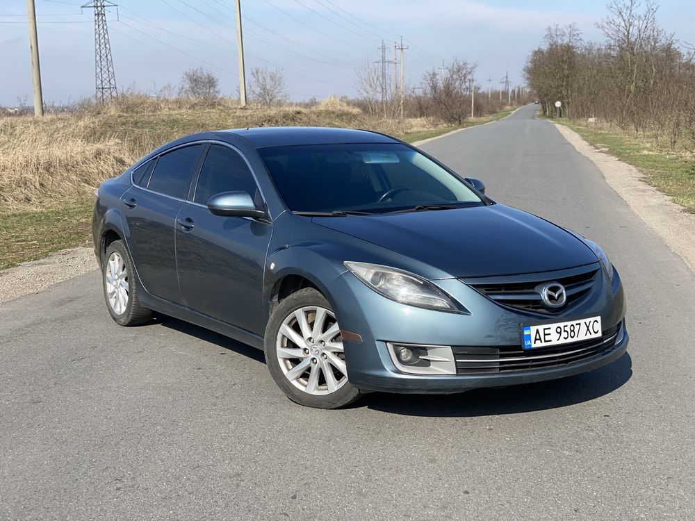 Mazda 6 автомат 2.5 газ/бенз