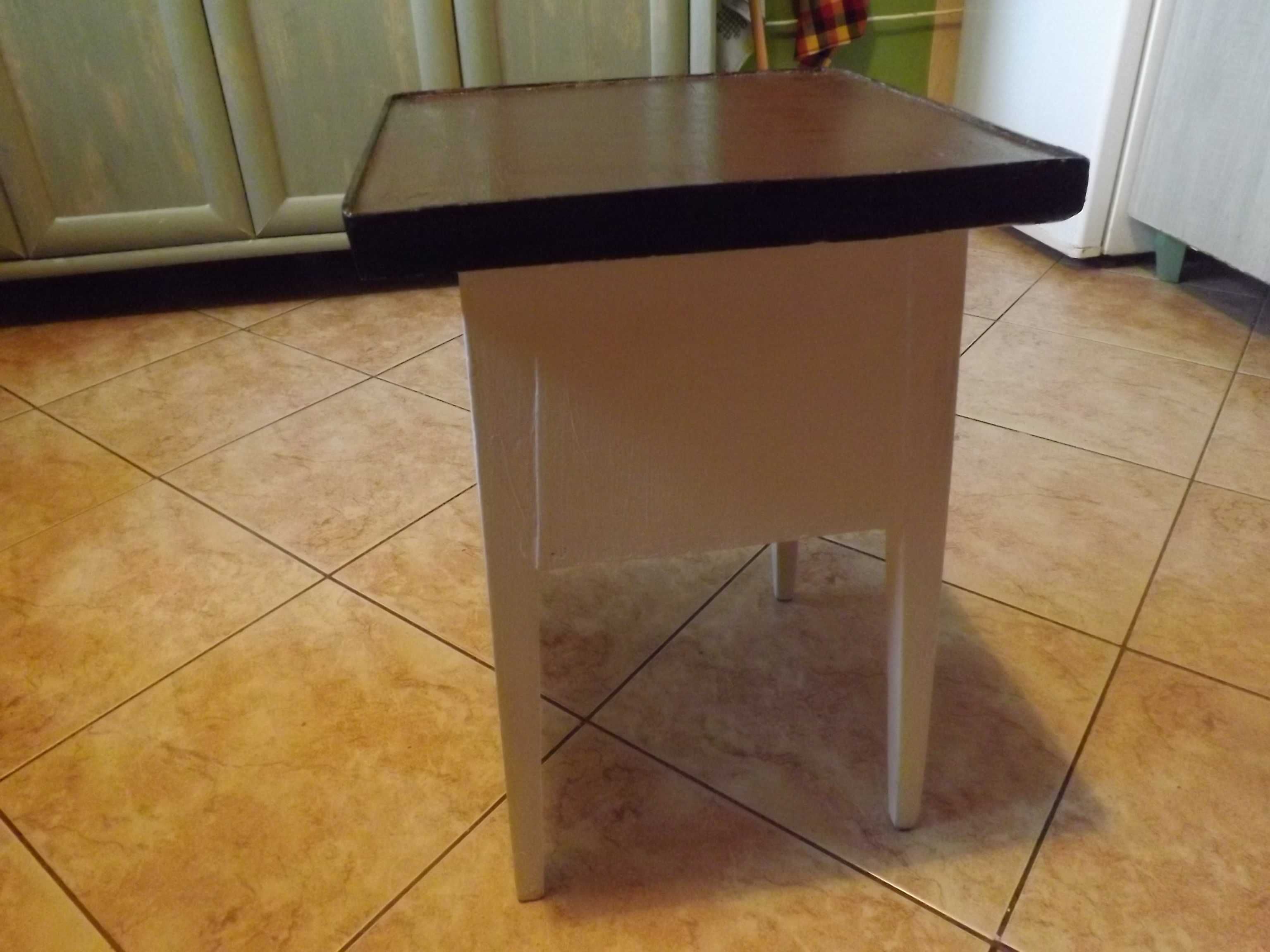 Taboret ,stolik PRL