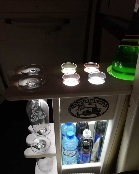 Mega Cena-Austin LTI FX4-London taxi,Angielska, Londyńska taksówka